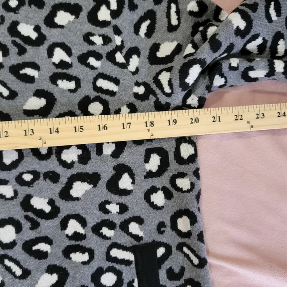 Rachel Zoe Black and Gray Leopard Print Blazer, Cotton Blend, Size L - Picture 6 of 8